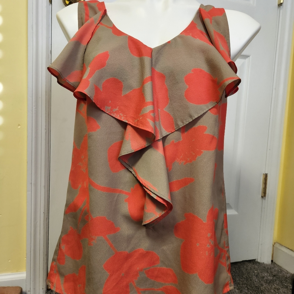 Women's size small top